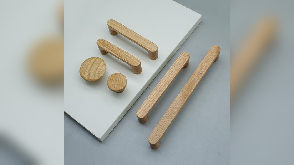 Best Hardware to Update Oak Cabinets