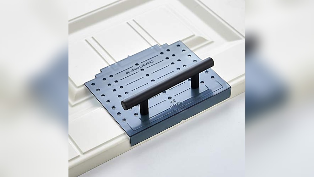 Best Cabinet Hardware for Slab Panel Cabinet Doors