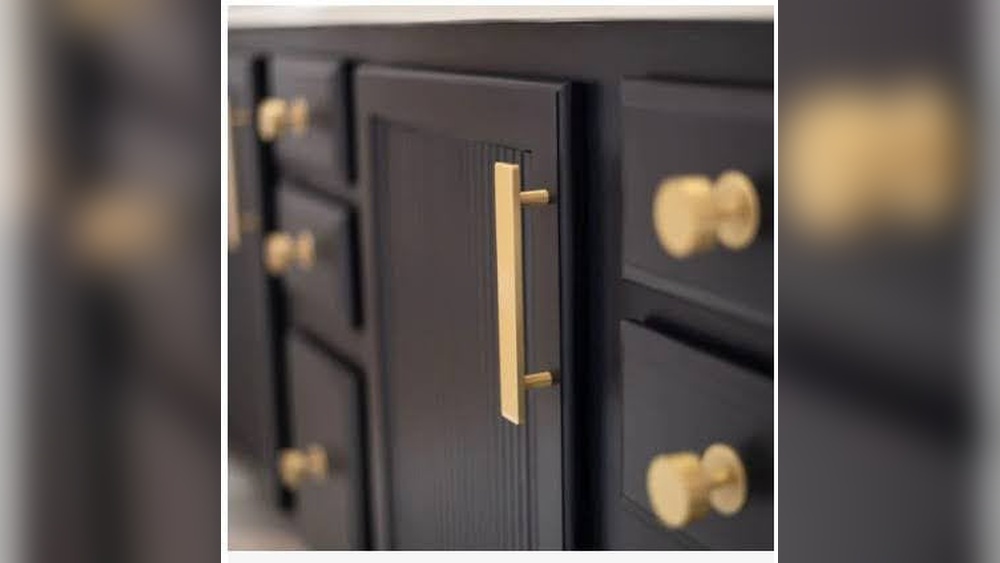 Can Kitchen Door Knob Be Different Metal from Cabinet Hardware