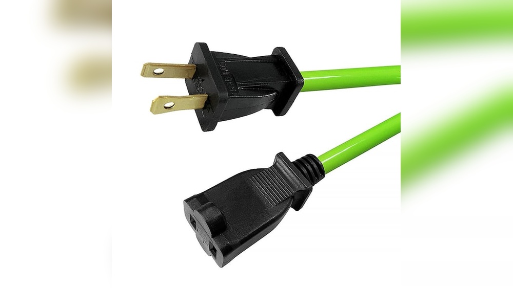 Does Outdoor Extension Cord Have 2 Prong