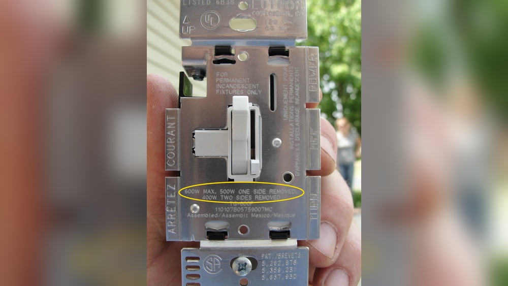 How Many Watts on One Light Switch