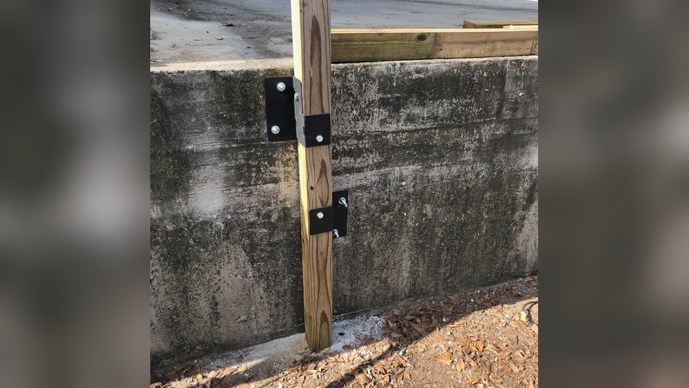How to Anchor 4X4 Post on Wall
