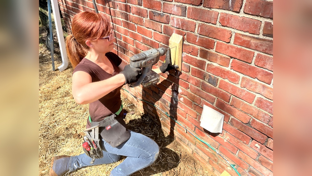 How to Anchor into Brick Wall