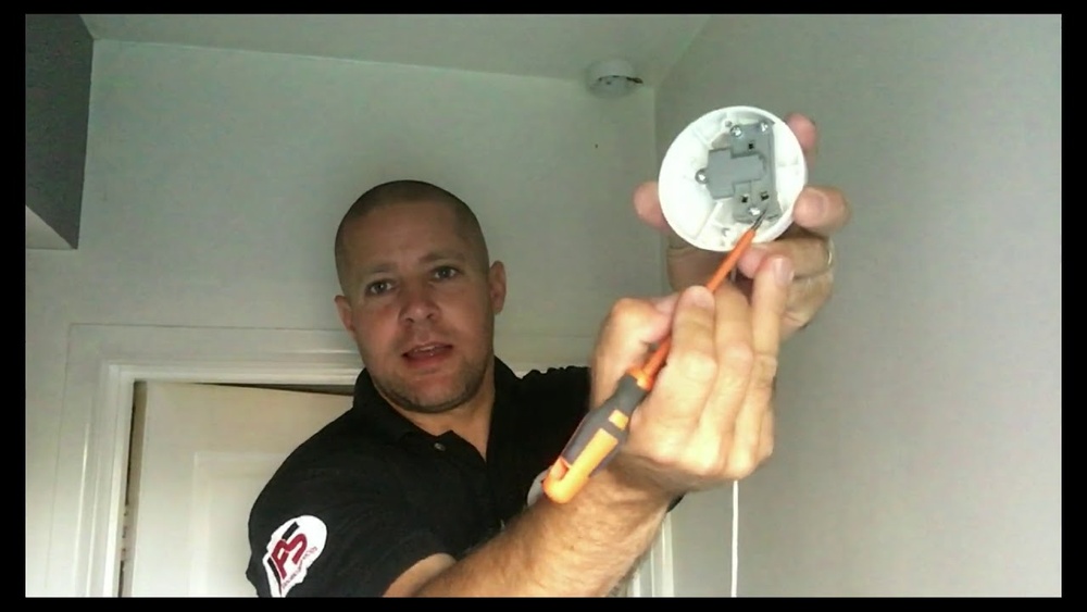 How to Change a Pull String Light Switch