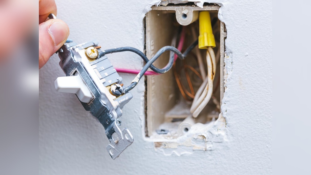 How to Change a Three Way Light Switch