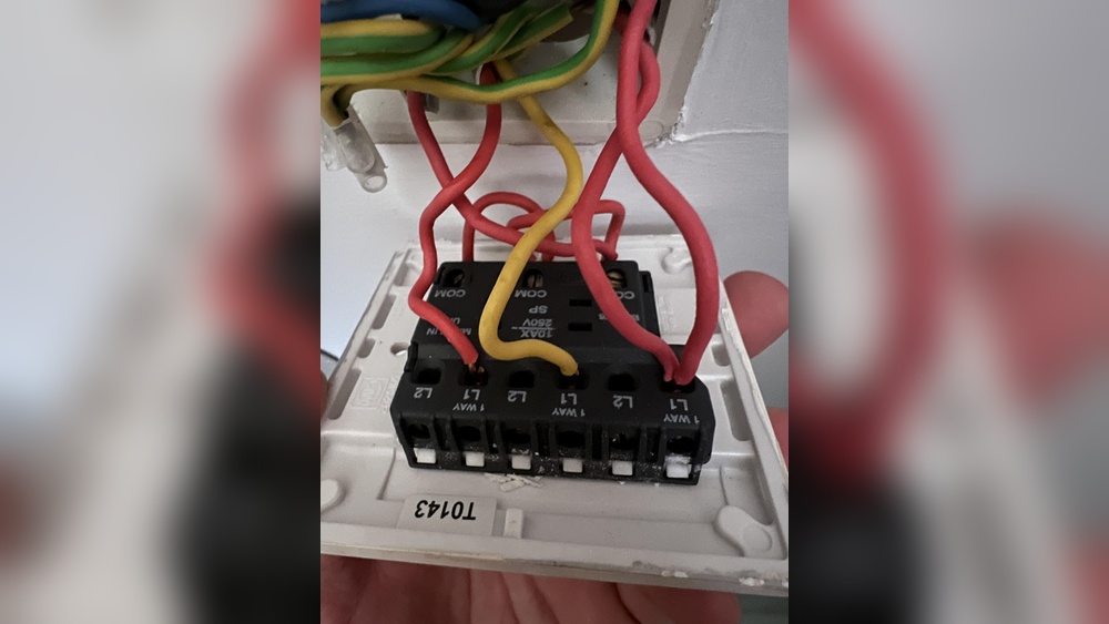 How to Connect 3 Gang Light Switch