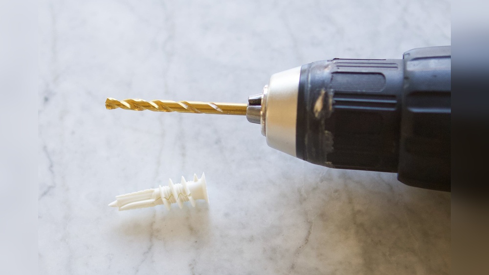 How to Drill Holes for Wall Anchors