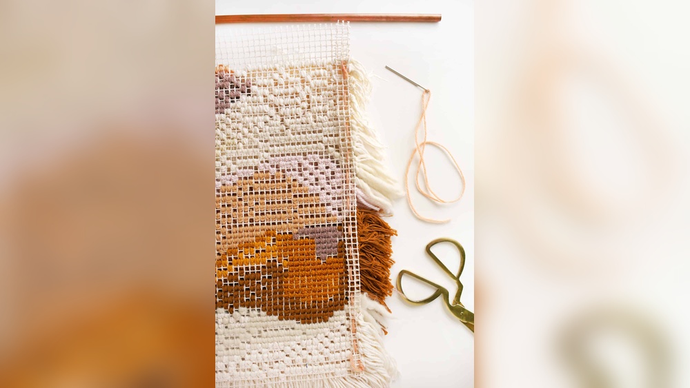 How to Finish Latch Hook Wall Hanging