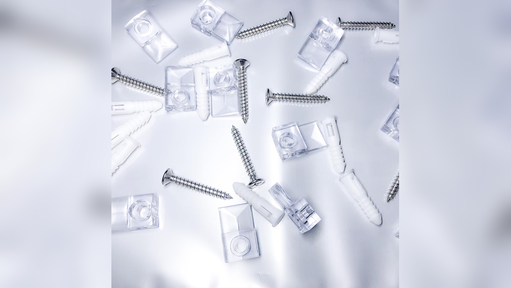 How to Hang Mirror Plastic Wall Anchors