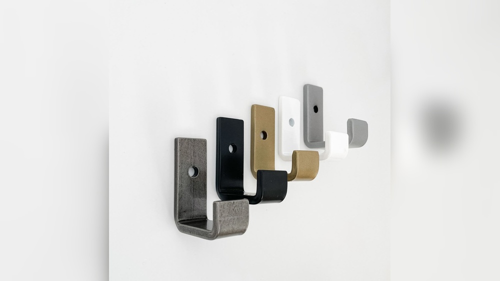 How to Hook Metal to a Wall