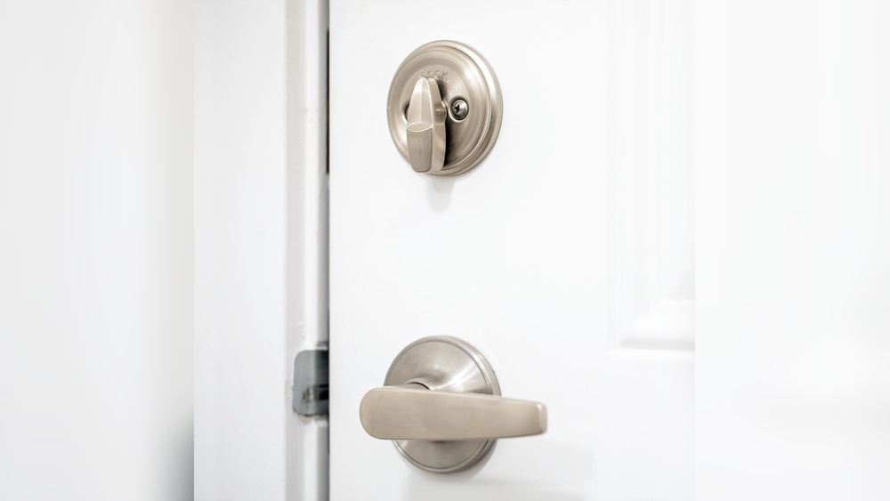 How to Lock Deadbolt