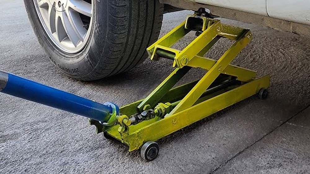 How to Make Floor Jack