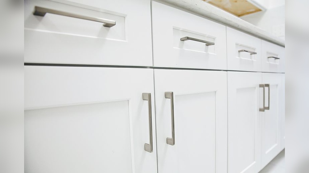 How to Make Old Cabinet Hardware Look Like New Again