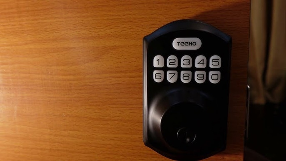 How to Program a Teeho Deadbolt Lock