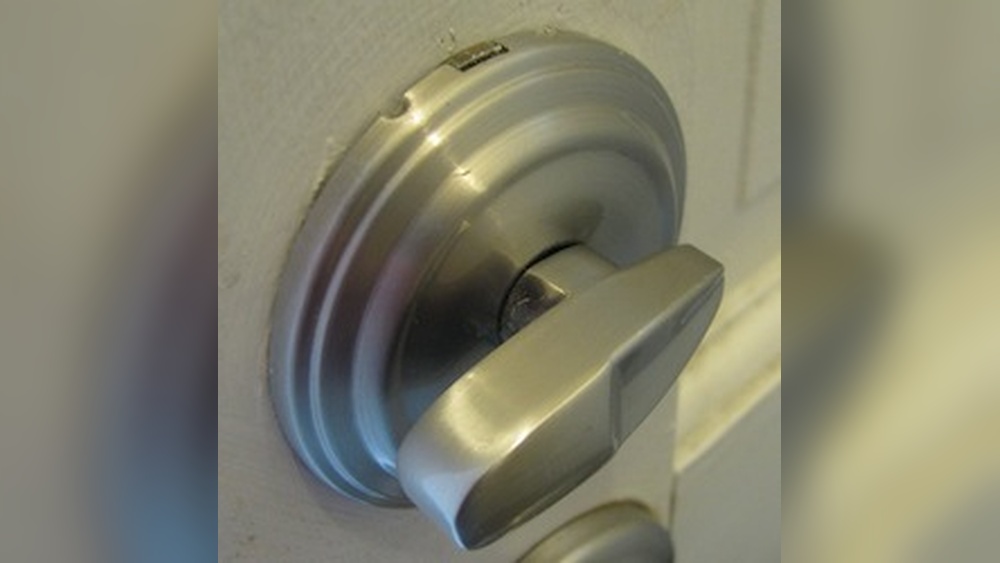 How to Remove a Deadbolt Lock from the Inside