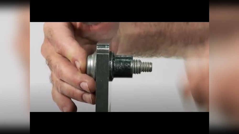 How to Remove Huck Fasteners