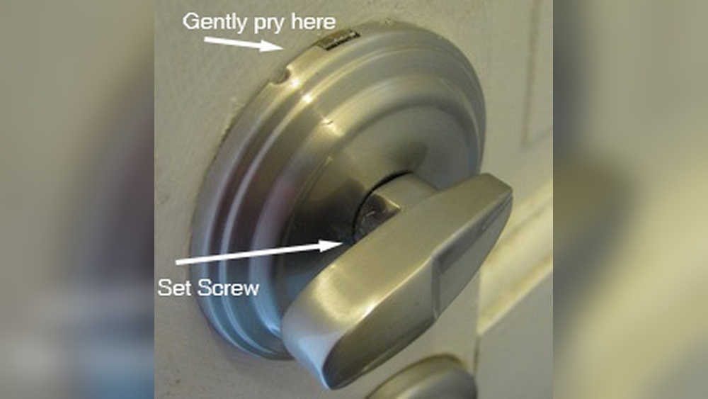 How to Remove Kwikset Deadbolt With No Screws