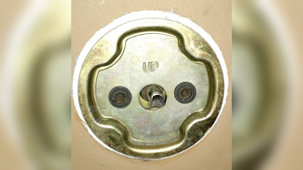 How to Remove Old Kwikset Deadbolt