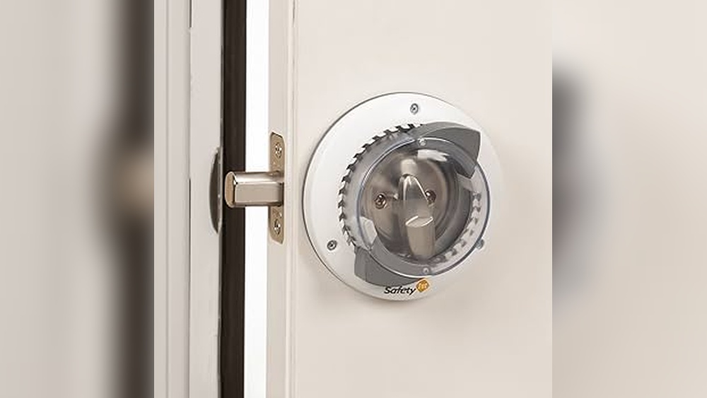 How to Secure a Deadbolt Lock