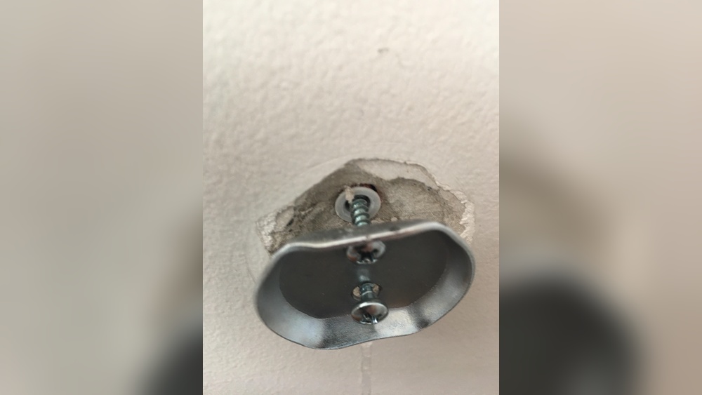 How to Stop Wall Anchor from Spinning