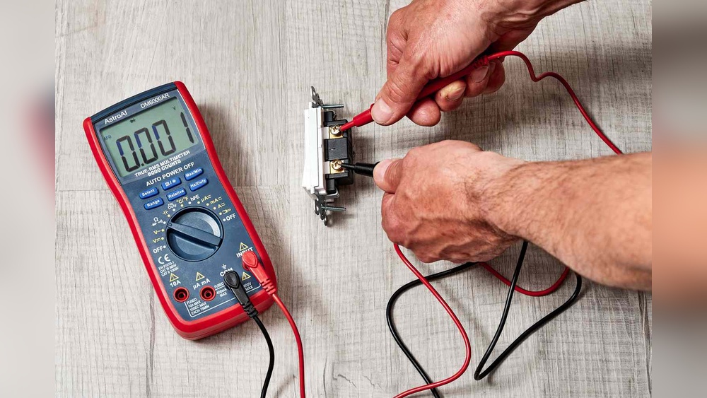 How to Test a Light Switch Without Removing It