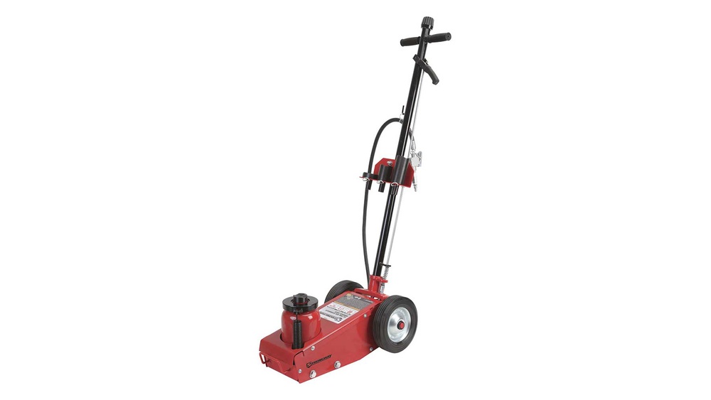How to Use a Floor Jack under Mobile Home