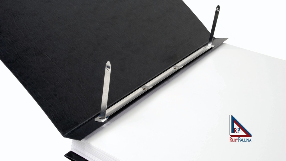 How to Use Report Covers With Fasteners