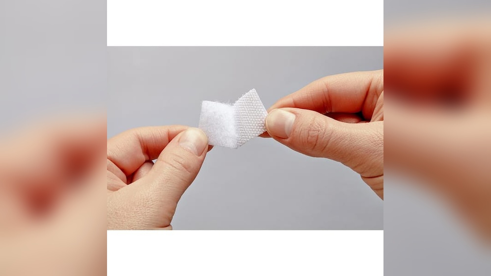 How to Use Scotch Fasteners