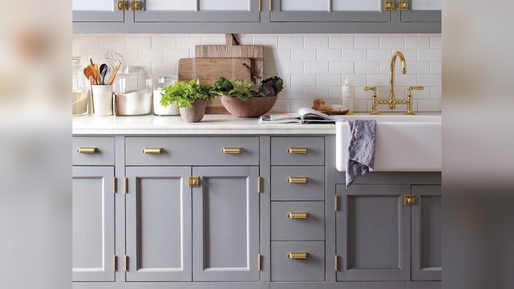 Is Gold Cabinet Hardware Out of Style