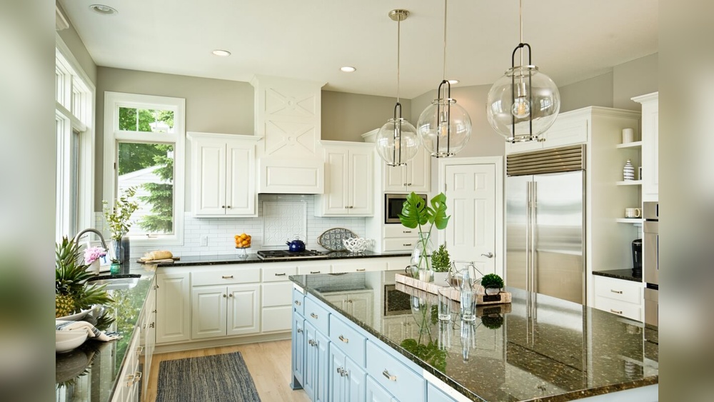 What Color Hardware for off White Cabinets
