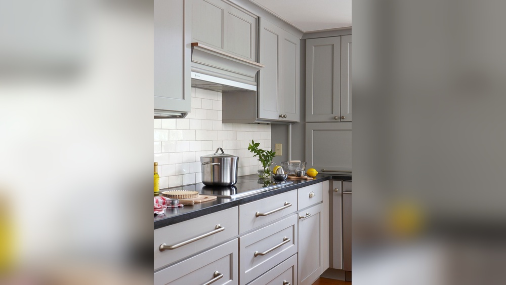 What Color Hardware With Grey Cabinets