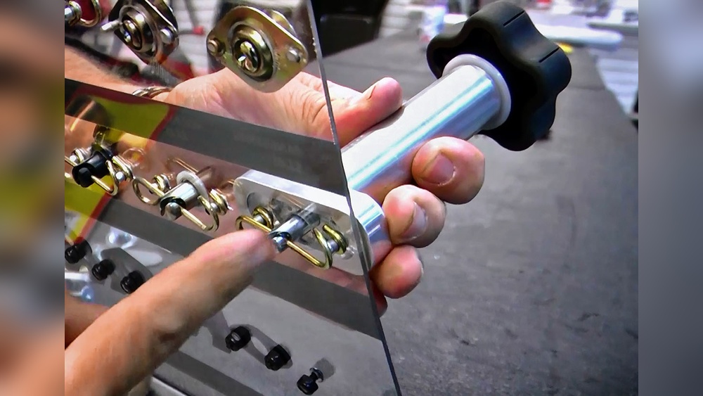 What is a Dzus Fastener
