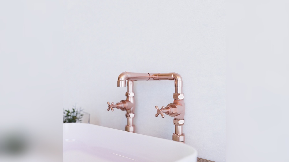 What is Surface Mounted Tap